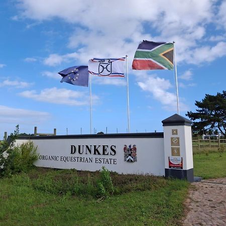 Апартаменты Dunkes Organic Equestrian Estate Джордж Экстерьер фото